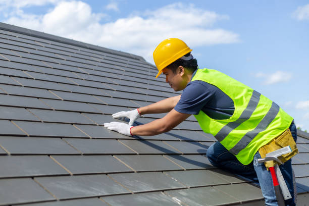 Quick and Trustworthy Emergency Roof Repair Services in Mitchellville, IA